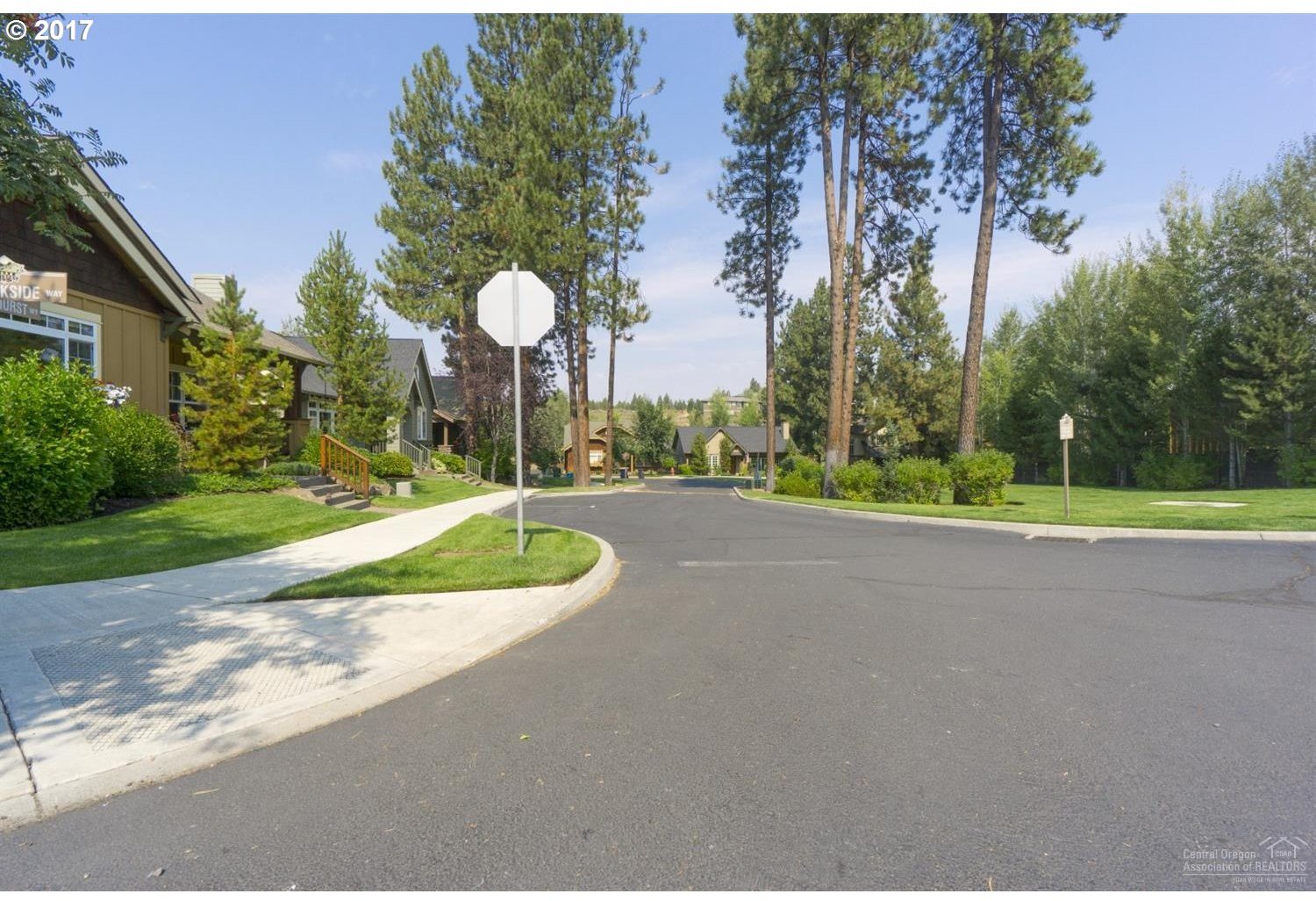 19396 Brookside Way Bend, OR 97702 - Photo 9 of 26 Gallery Image 9