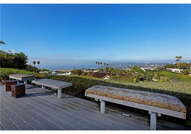 2340 Rue Adriane La Jolla, CA 92037 - Photo 14 of 17