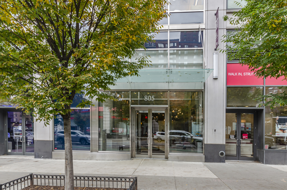 Columbus Square 805 Columbus Ave, Manhattan, NY 10025 - Photo 3 of 4