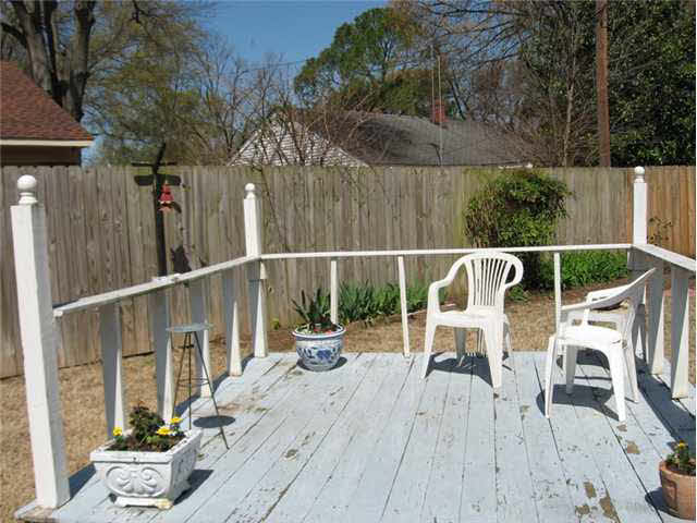 4836 Helene Road Memphis, TN 38117 - Photo 12 of 20