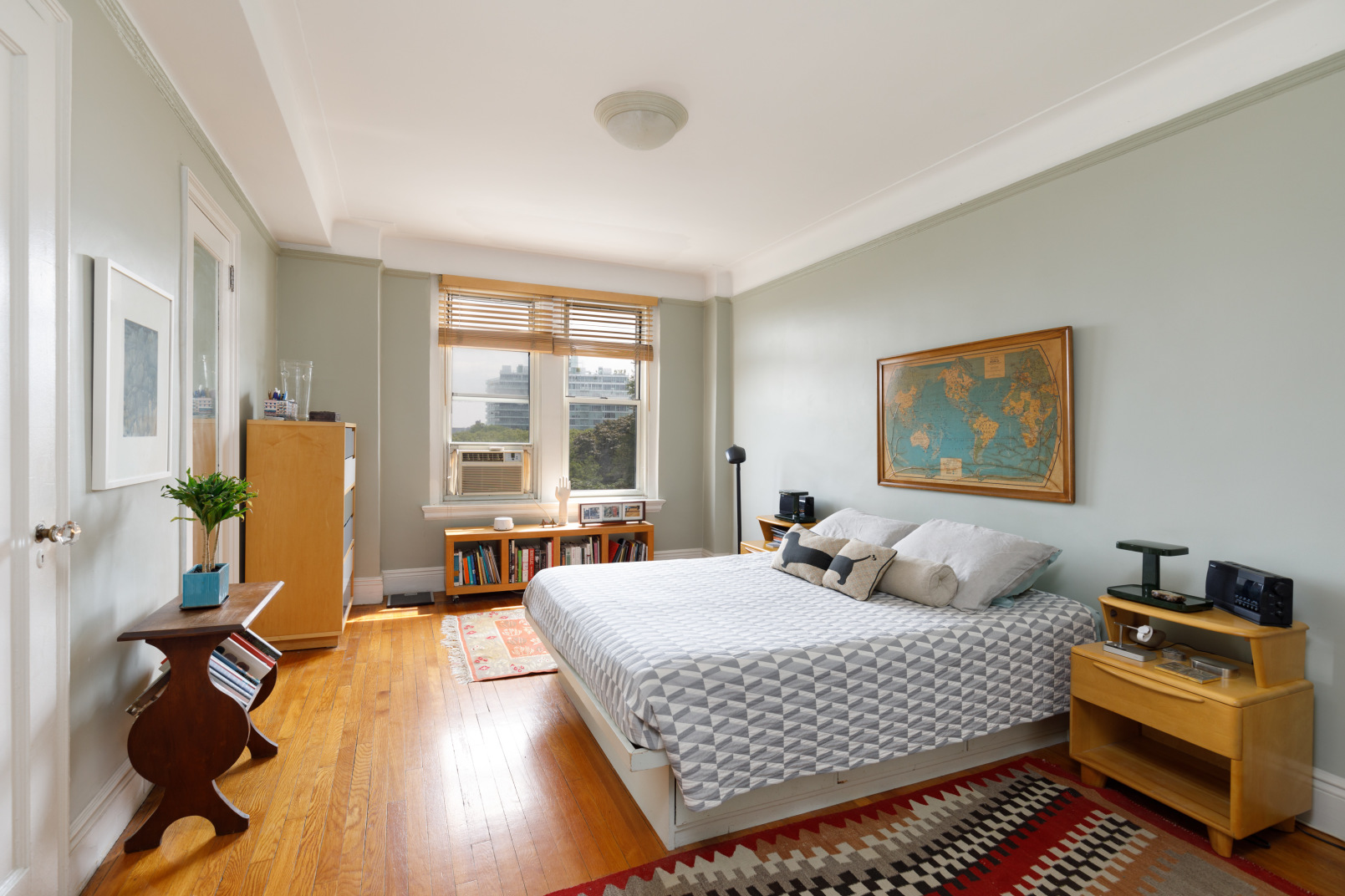 39 Plaza Street West, Unit 7A Brooklyn, NY 11217 - Photo 5 of 14