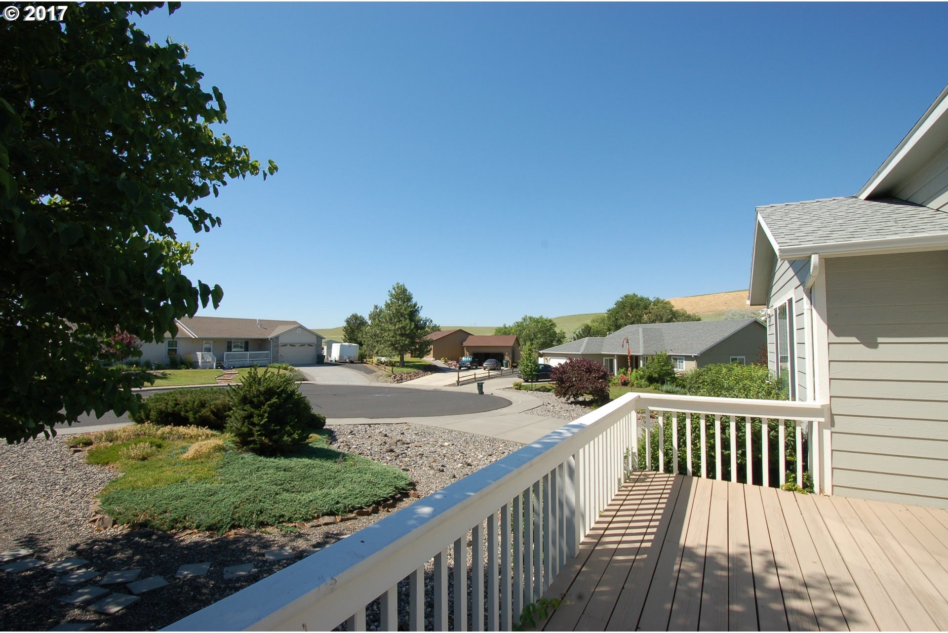1313 Alpha Court Pendleton, OR 97801 - Photo 4 of 32 Gallery Image 4