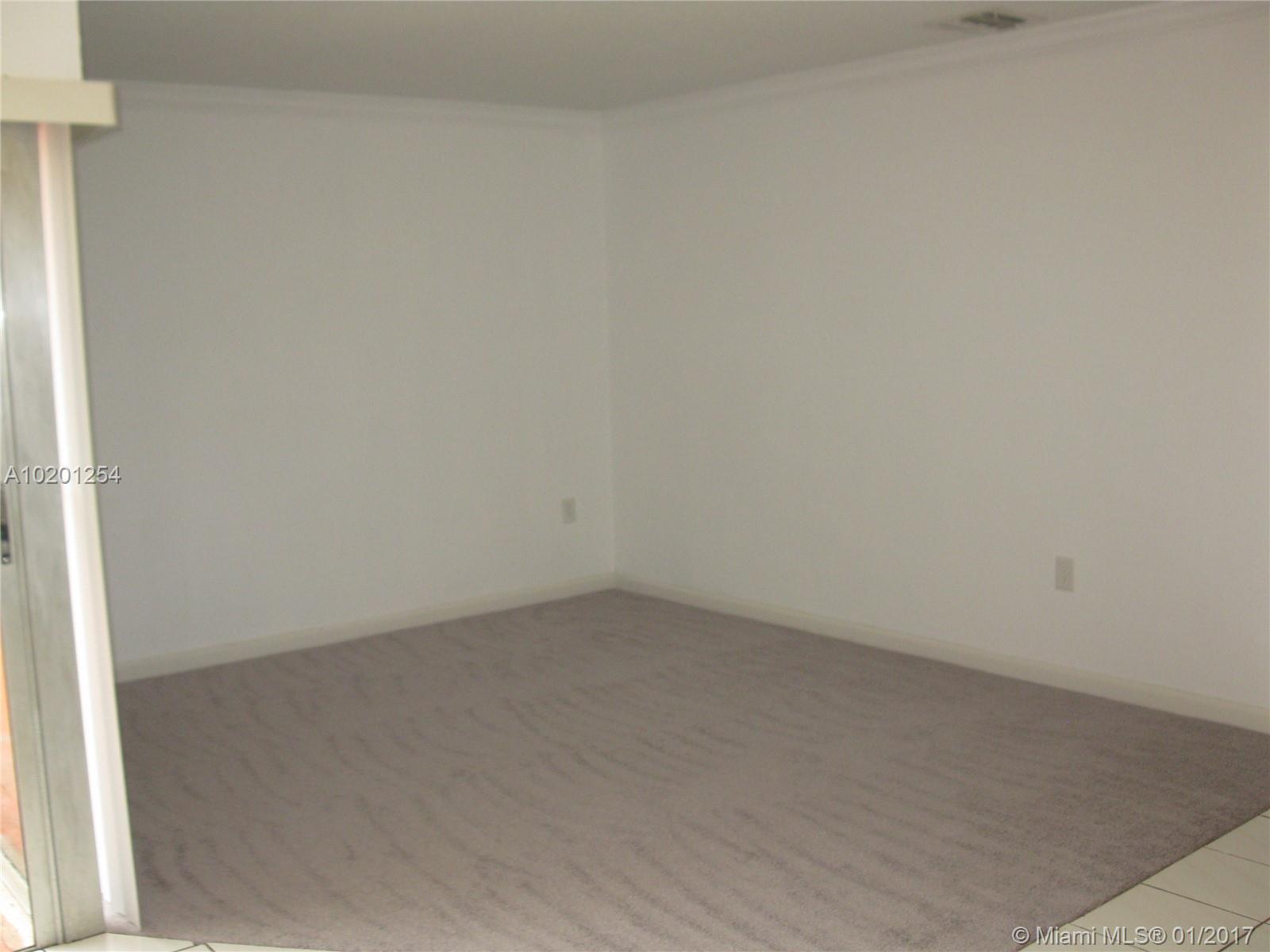 21021 Southwest 124th Ave Road Miami, FL 33177 - Photo 4 of 25