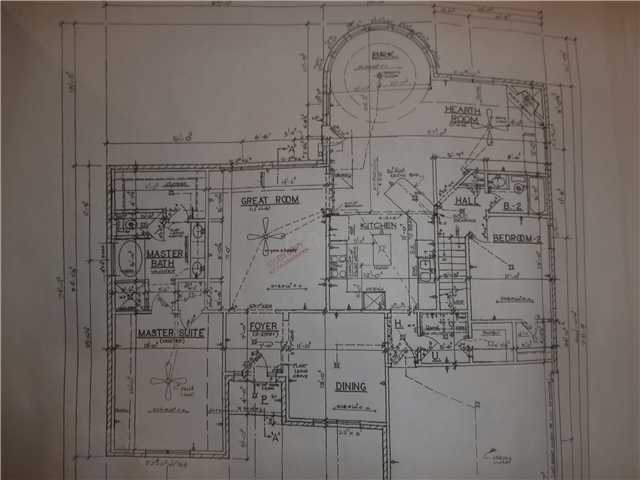 6137 Piney Bluff Road Bartlett, TN 38135 - Photo 19 of 25 This is the basic layout but it is reversed on this lot. There is a small variation in the breakfast area. Covered back porch with a ceiling fan is off the Kitchen and Hearth Room.