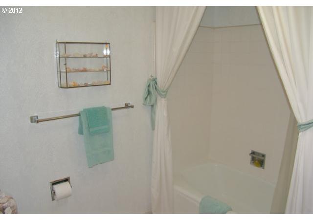 3419 Country Club Road South Salem, OR 97302 - Photo 11 of 16 Gallery Image 11