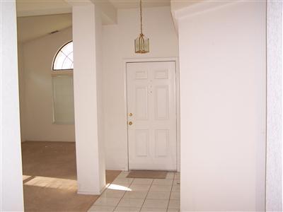 4511 Noella Road Bakersfield, CA 93313 - Photo 2 of 9 Gallery Image 2