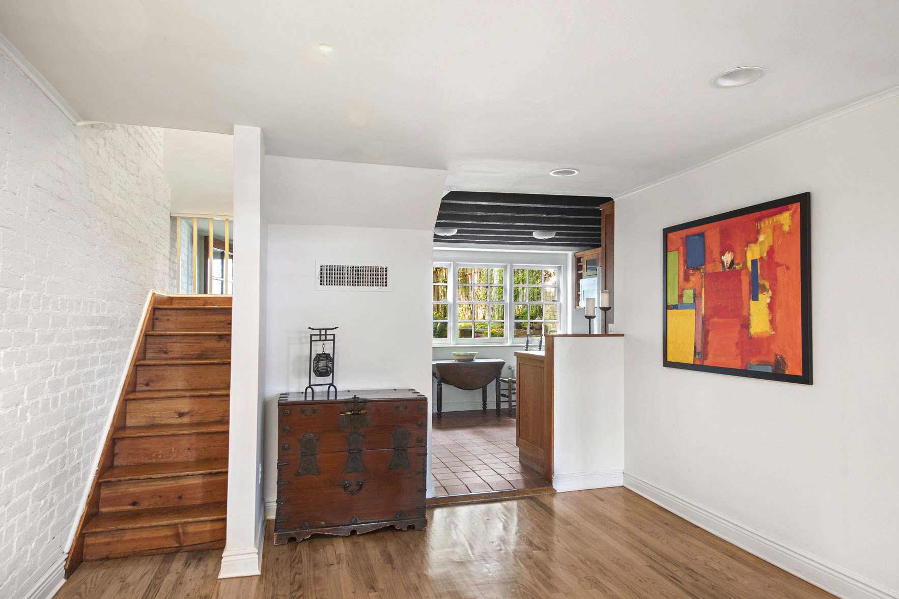 346 West 15th Street Manhattan, NY 10011 - Photo 3 of 16