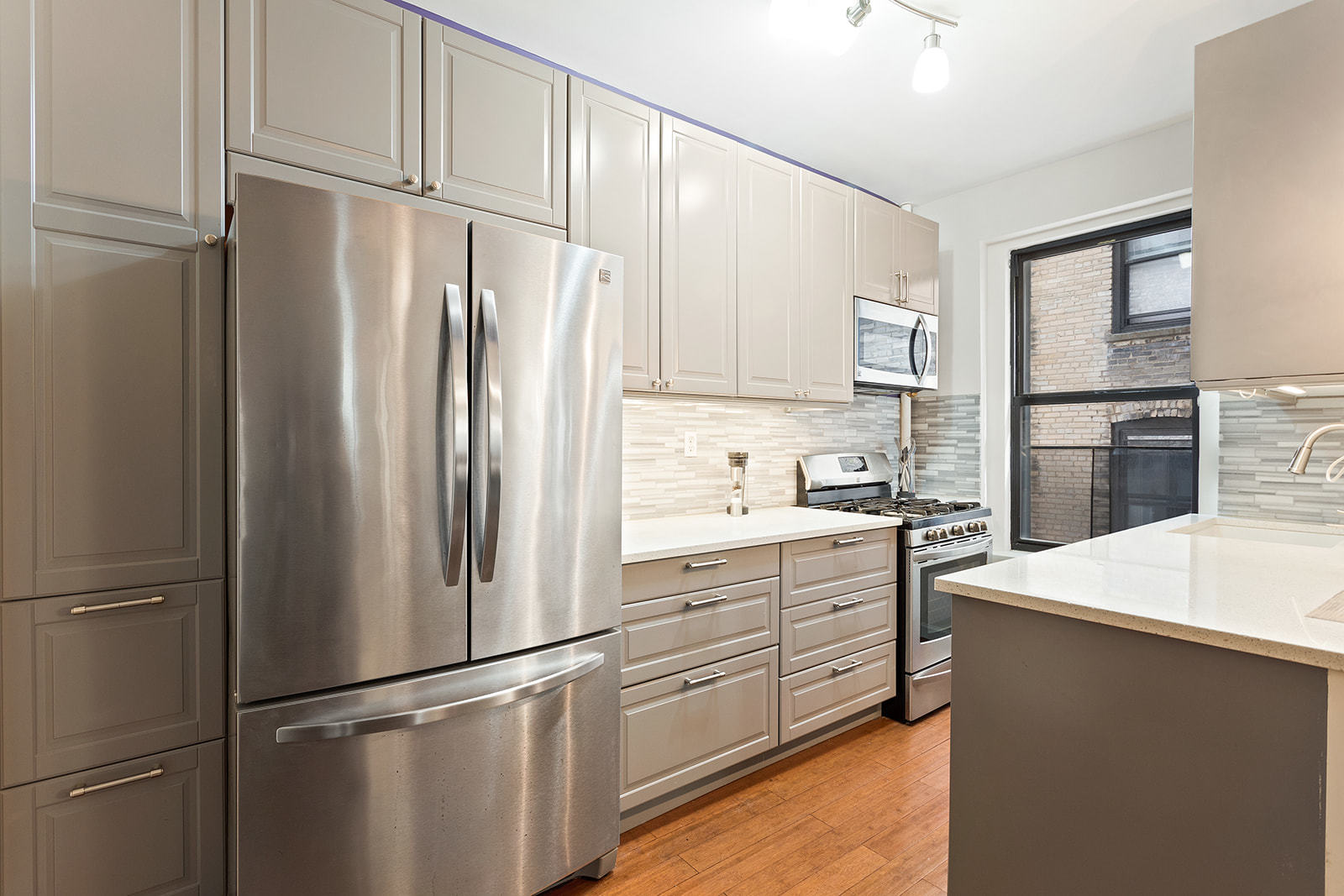 225 Bennett Avenue, Unit 2L Manhattan, NY 10040 - Photo 1 of 5