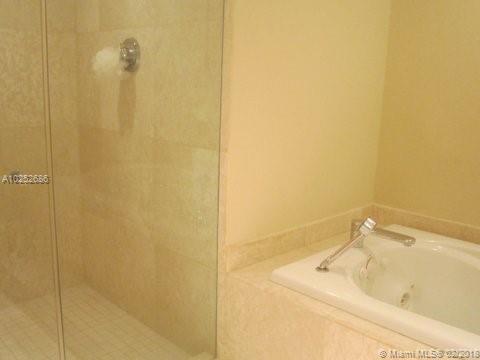 201 Crandon Boulevard, Unit 927 Key Biscayne, FL 33149 - Photo 12 of 13