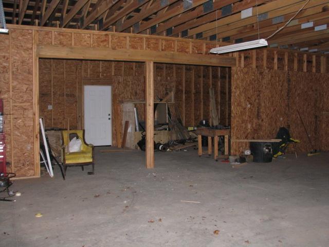 261 Rice Lane Summertown, TN 38483 - Photo 9 of 19 Gallery Image 9