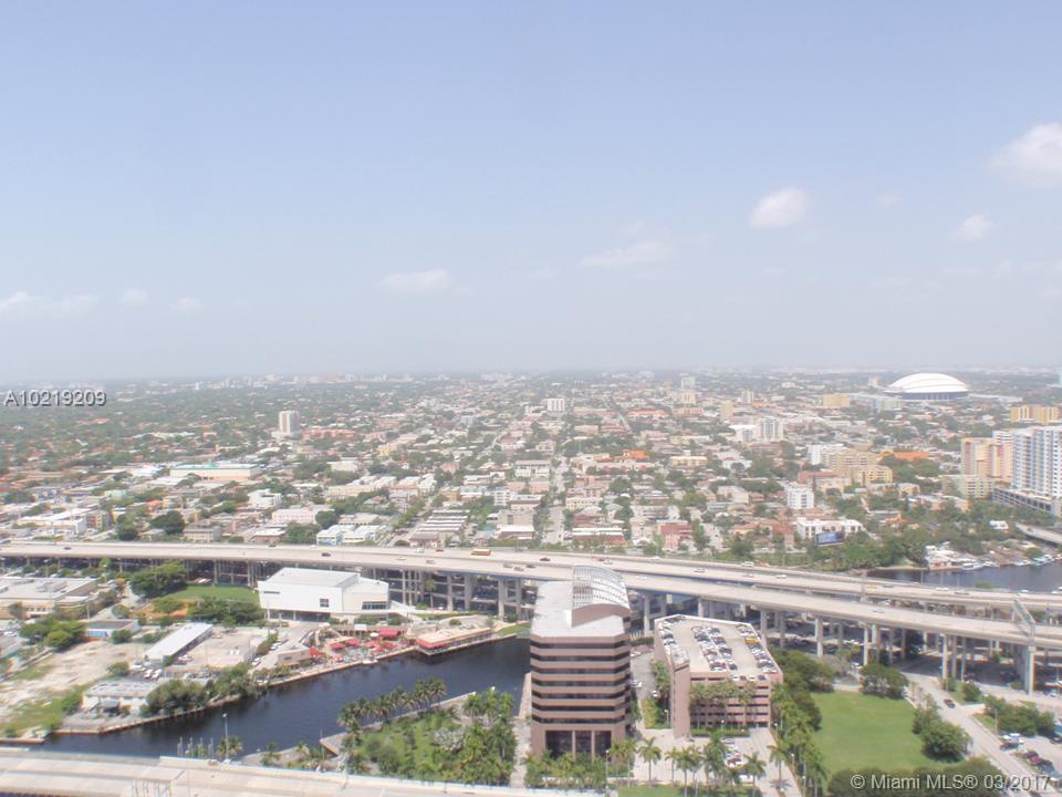 90 Southwest 3rd Street, Unit 4305 Miami, FL 33130 - Photo 15 of 26