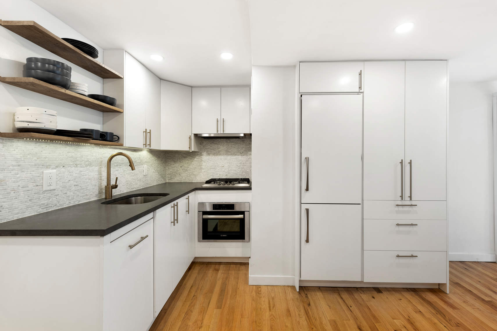 240 East 32nd Street, Unit 4B Manhattan, NY 10016 - Photo 4 of 19