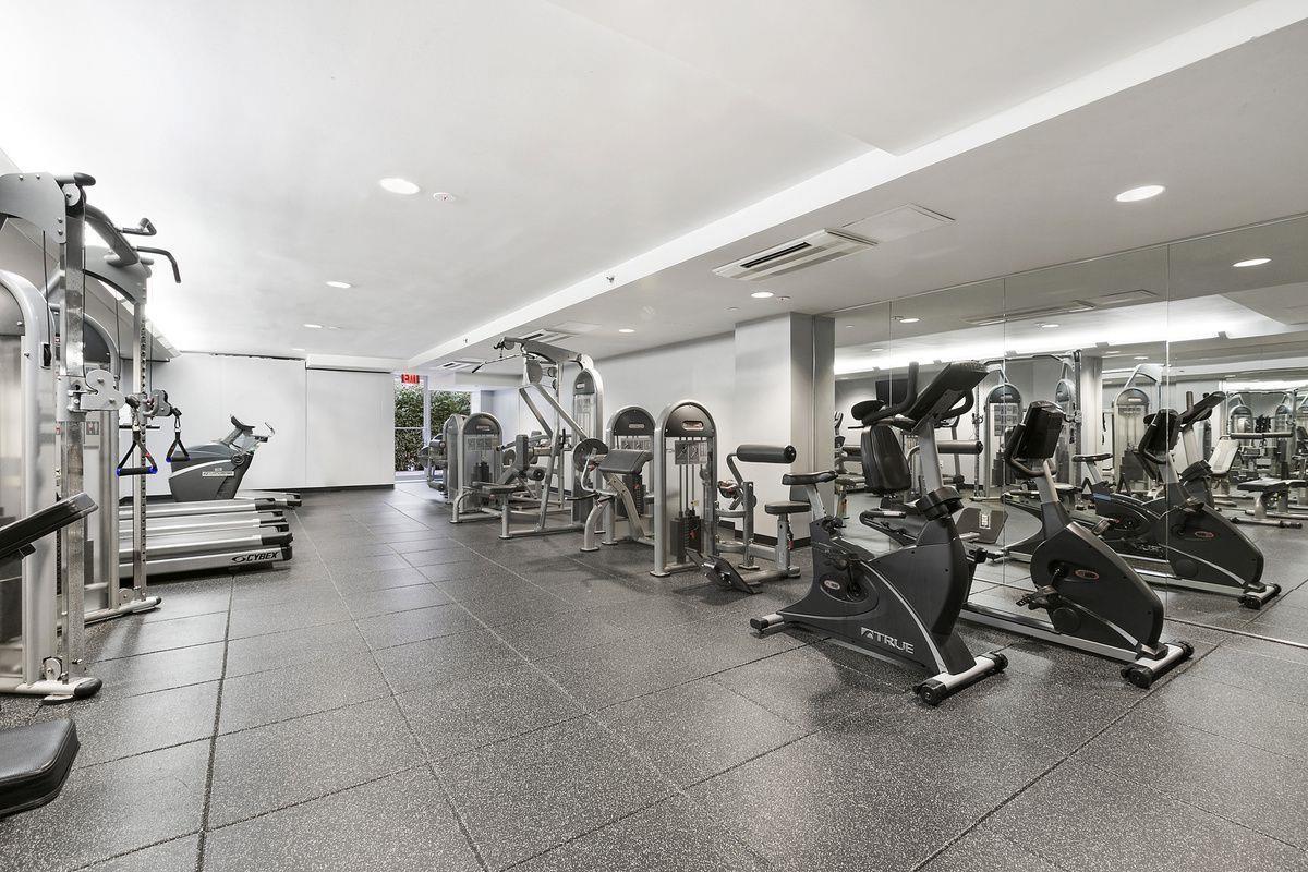 425 East 13th Street, Unit 2B Manhattan, NY 10009 - Photo 8 of 10