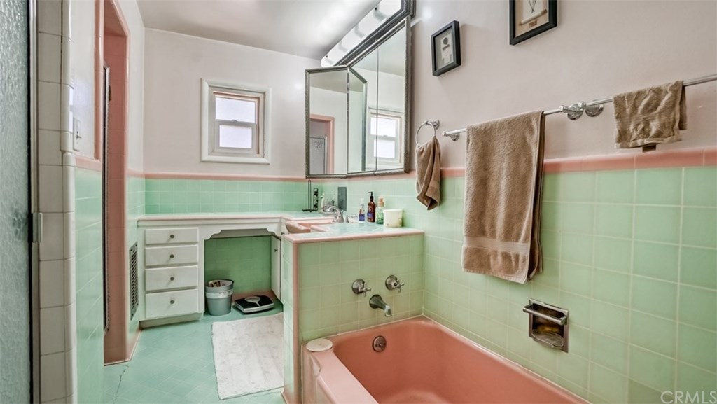 4370 Cerritos Avenue Long Beach, CA 90807 - Photo 22 of 43