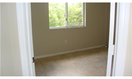3380 Northeast 9th Street, Unit 202 Homestead, FL 33033 - Photo 10 of 16