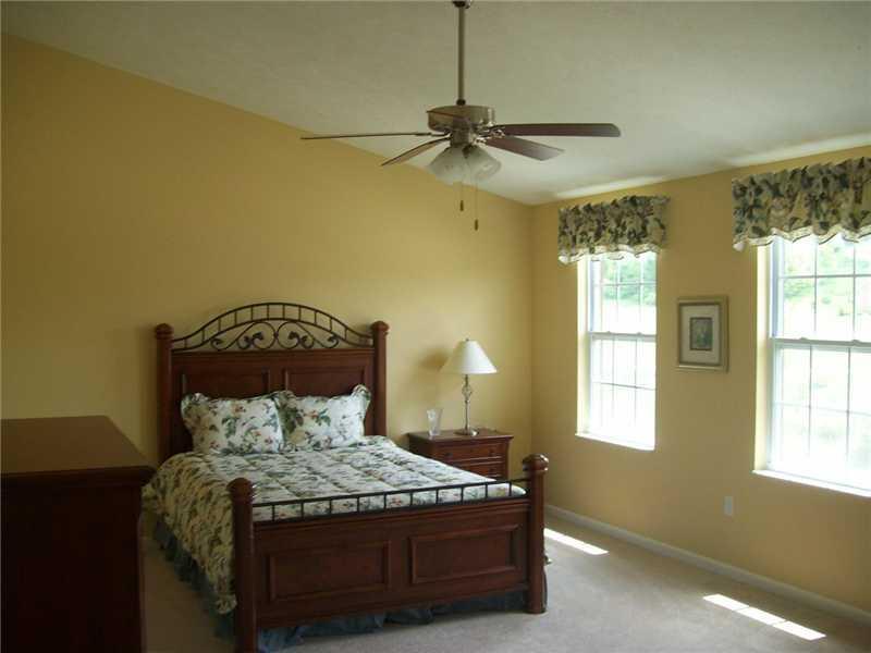 302 Davinci Court Belle Vernon, PA 15012 - Photo 8 of 24