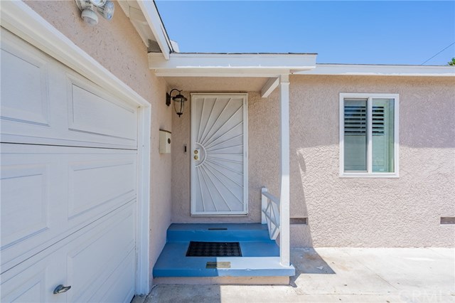 1310 West Palmer Street Compton, CA 90220 - Photo 4 of 29