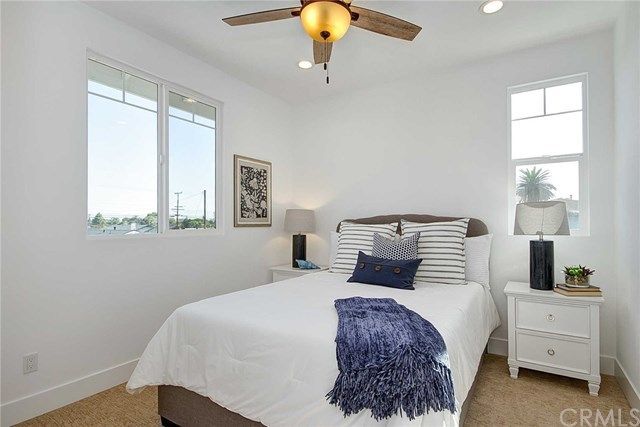 $1,250,000 | 353 East 18th Street, Unit C, Costa Mesa, CA 92627