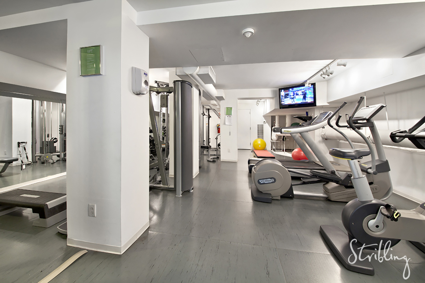 420 West 25th Street, Unit 6D Manhattan, NY 10001 - Photo 11 of 14