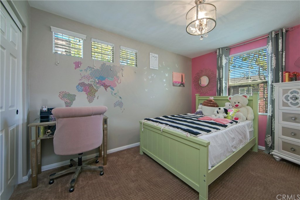 5 Wheatstone Farm Ladera Ranch, CA 92694 - Photo 17 of 32