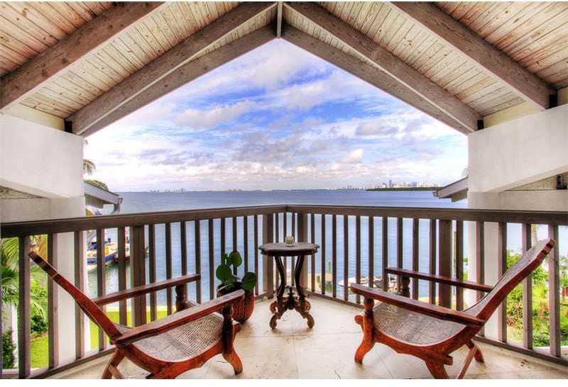 240 Harbor Drive Key Biscayne, FL 33149 - Photo 12 of 17