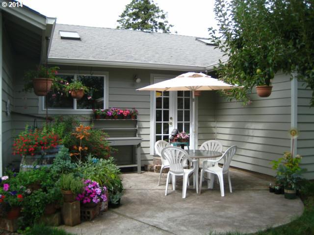 5100 Northwest Cornelius Schefflin Road Cornelius, OR 97113 - Photo 14 of 16 Gallery Image 14