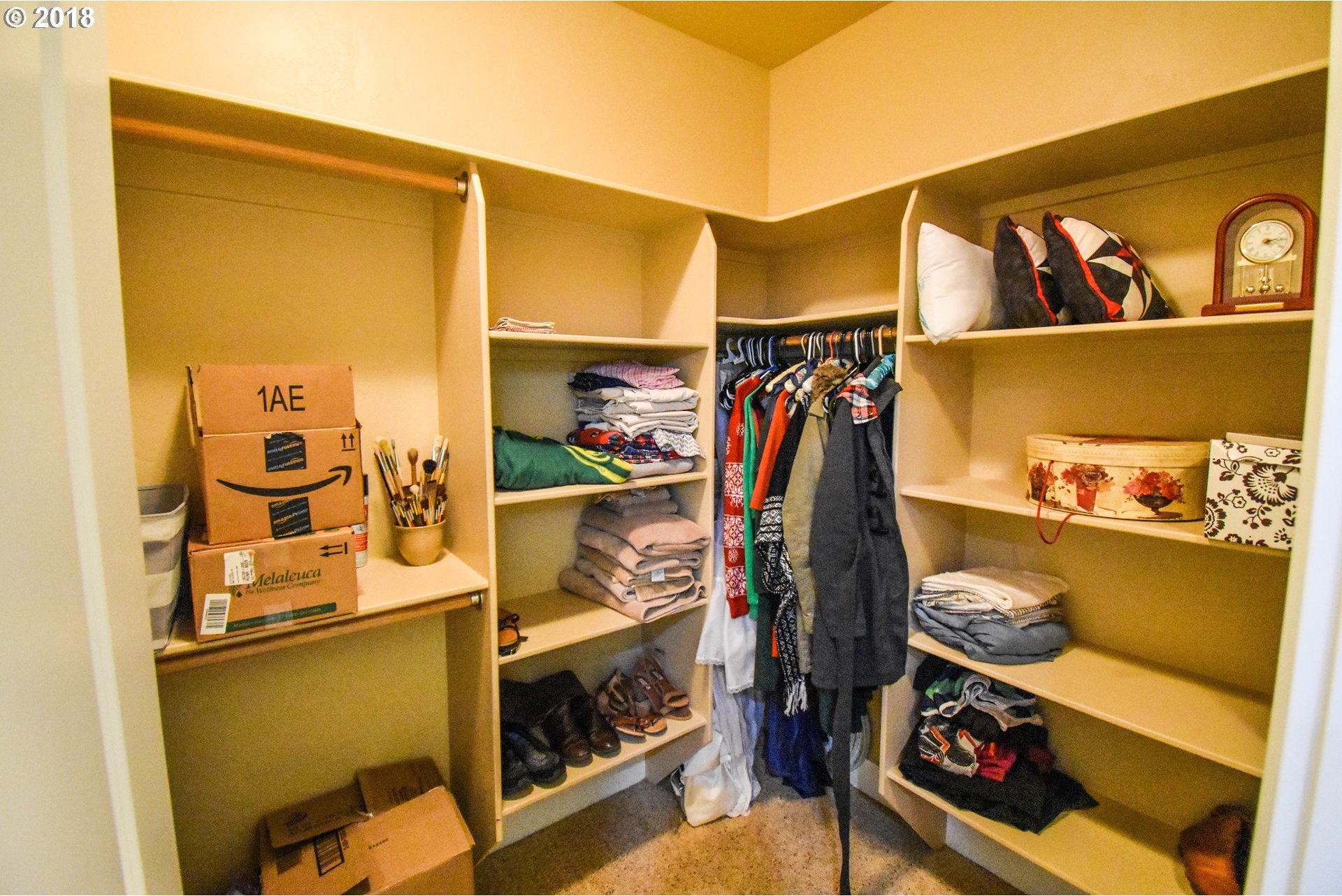 4654 Hillcrest Road Medford, OR 97504 - Photo 17 of 22 Gallery Image 17
