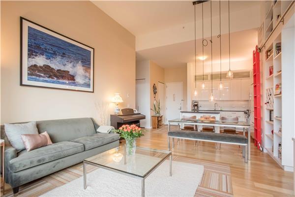 46-30 Center Boulevard, Unit 104 Queens, NY 11109 - Photo 7 of 22