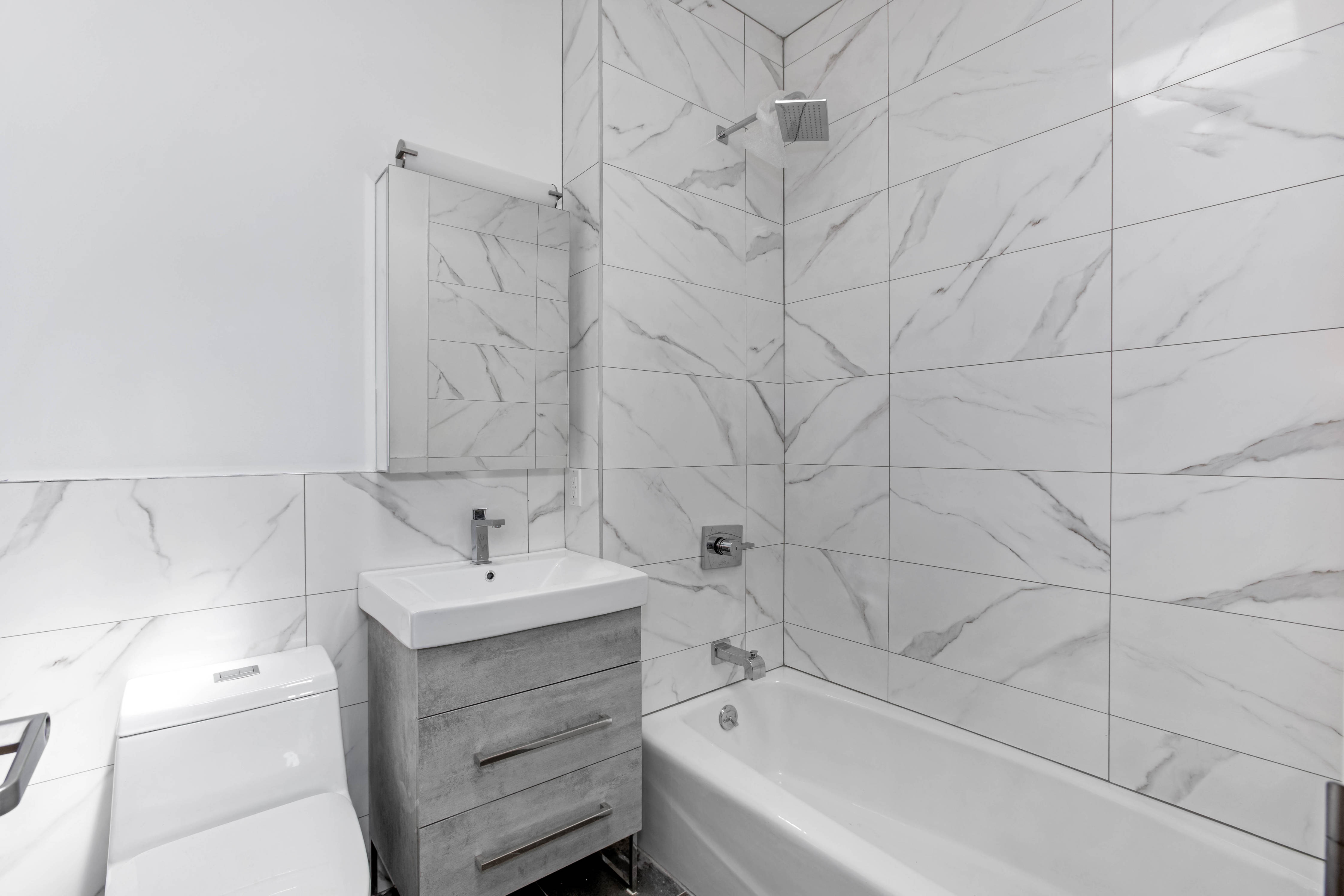 110 Bushwick Avenue, Unit 2A Brooklyn, NY 11206 - Photo 6 of 6