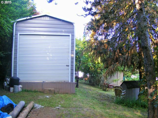 421 Southeast Wells Road Oakland, OR 97462 - Photo 15 of 16 Gallery Image 15