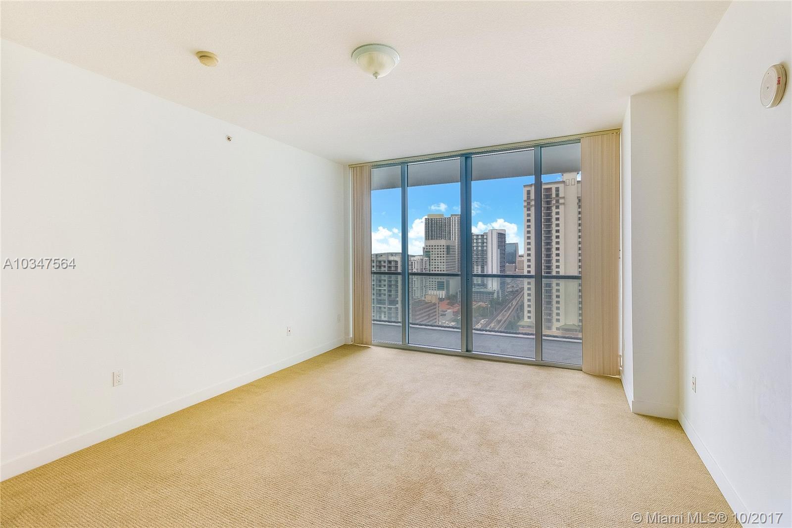 79 Southwest 12th Street, Unit 2710S Miami, FL 33130 - Photo 14 of 33