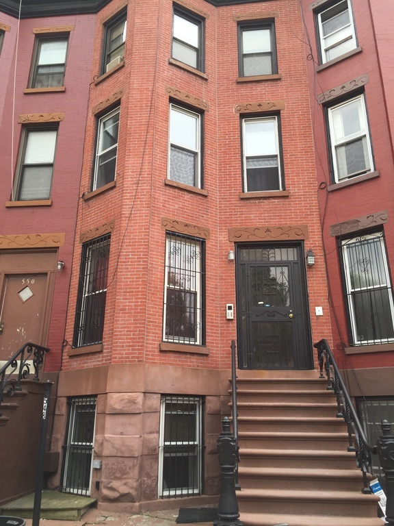 548 Hancock Street, Unit 4 Brooklyn, NY 11233 - Photo 7 of 8