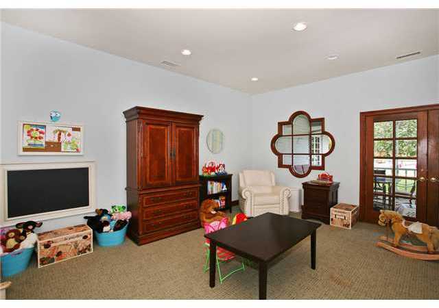 13579 Del Poniente Road Poway, CA 92064 - Photo 15 of 24