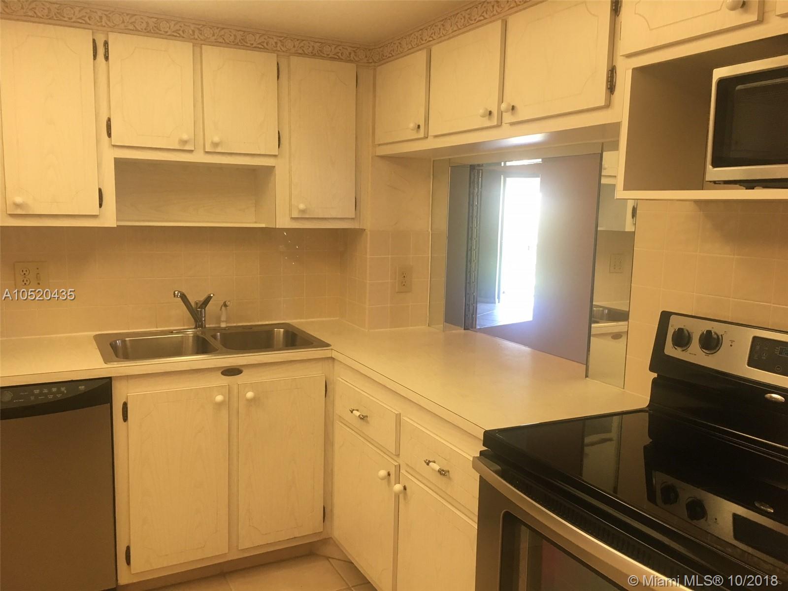 9848 Marina Boulevard, Unit 825 Boca Raton, FL 33428 - Photo 3 of 27