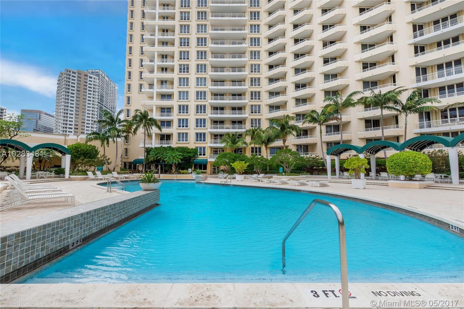 888 Brickell Key Drive, Unit 1001 Miami, FL 33131 - Photo 20 of 35