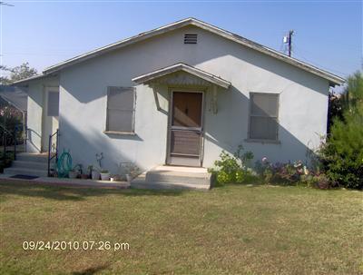 912 Sterling Road Bakersfield, CA 93306 - Photo 1 of 9 Gallery Image 1