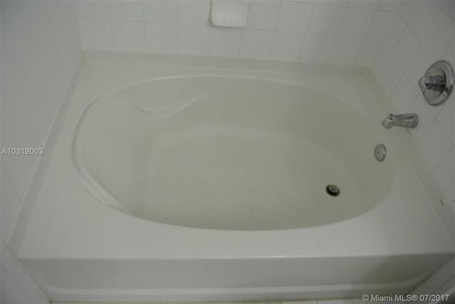 Weston, Weston, FL 33332 Compass