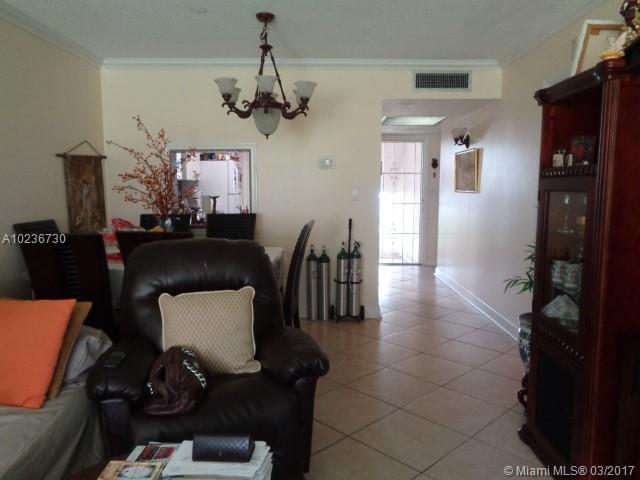 2309 Park Lane, Unit 116 Hollywood, FL 33021 - Photo 5 of 11