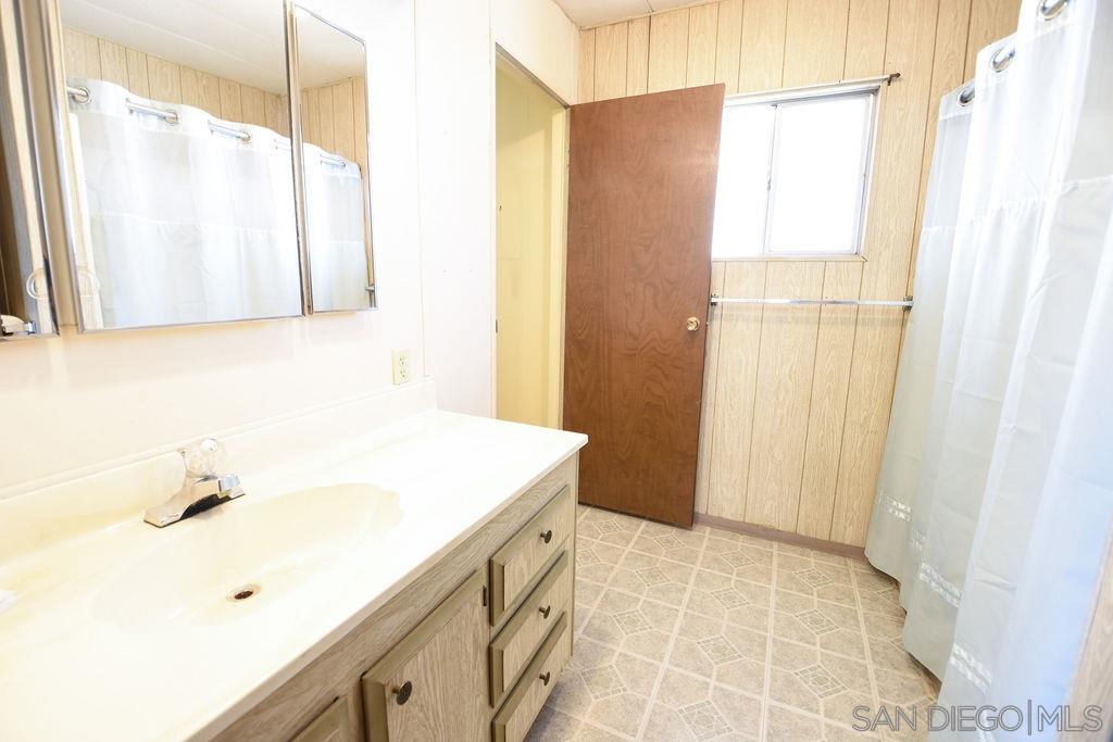1815 Sweetwater Road Spring Valley, CA 91977 - Photo 19 of 24 Gallery Image 19