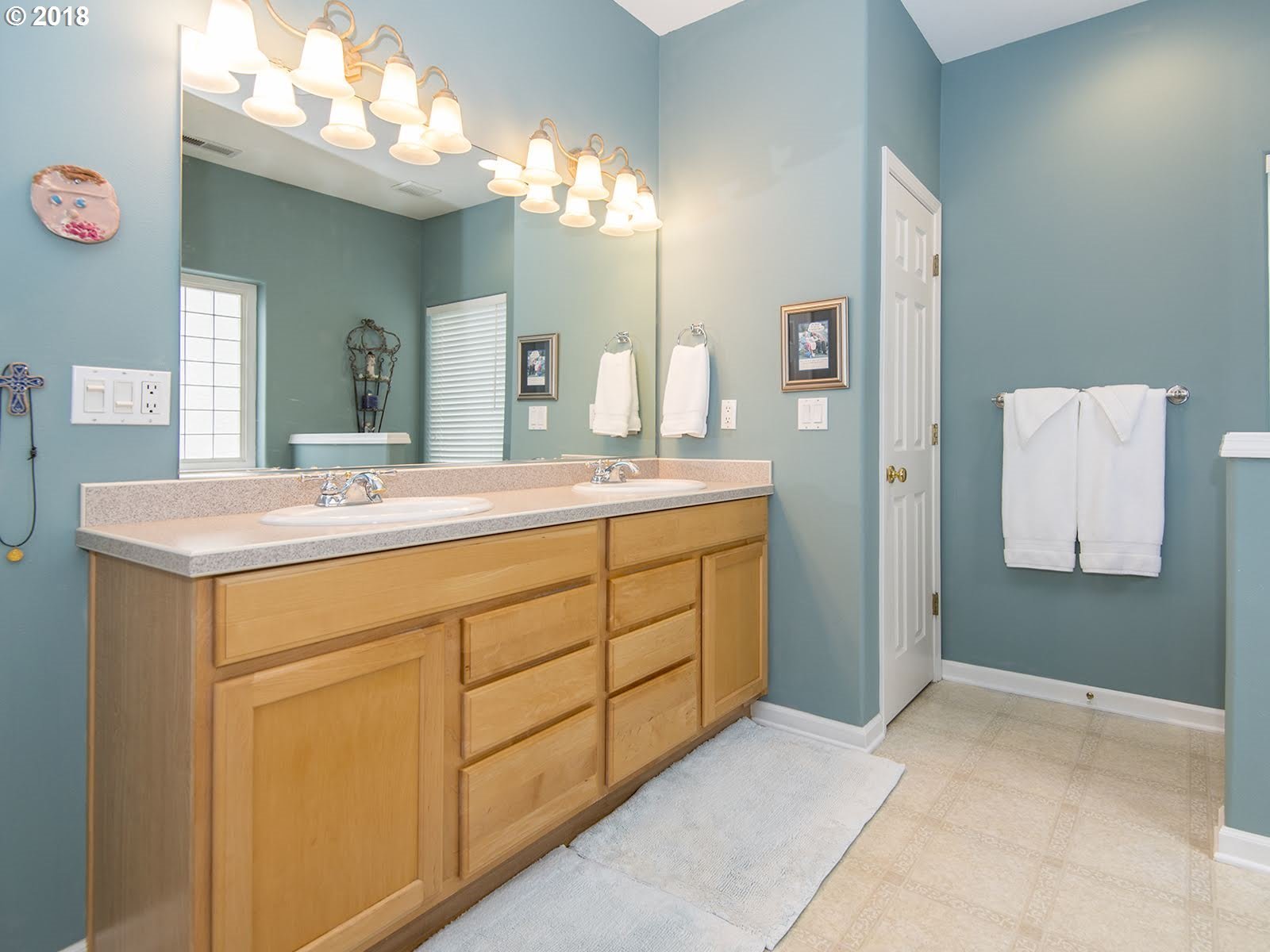 13600 Southwest Willow Top Lane Tigard, OR 97224 - Photo 13 of 26 Gallery Image 13