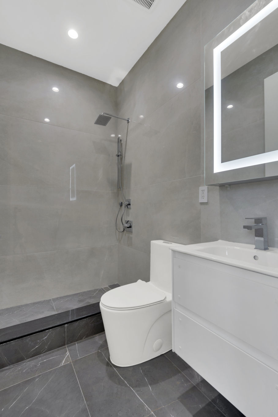 701 Lafayette Avenue, Unit 1B Brooklyn, NY 11221 - Photo 7 of 12