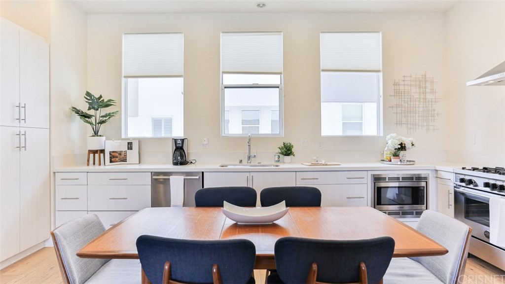 2203 Edendale Lane Silver Lake, CA 90026 - Photo 9 of 39