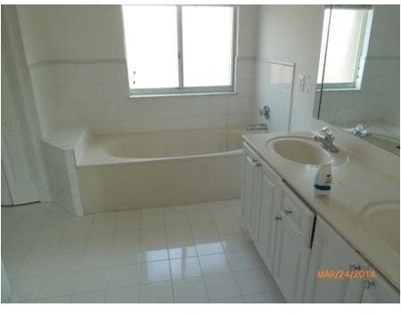 16248 Southwest 55th Terrace Miami, FL 33185 - Photo 18 of 30