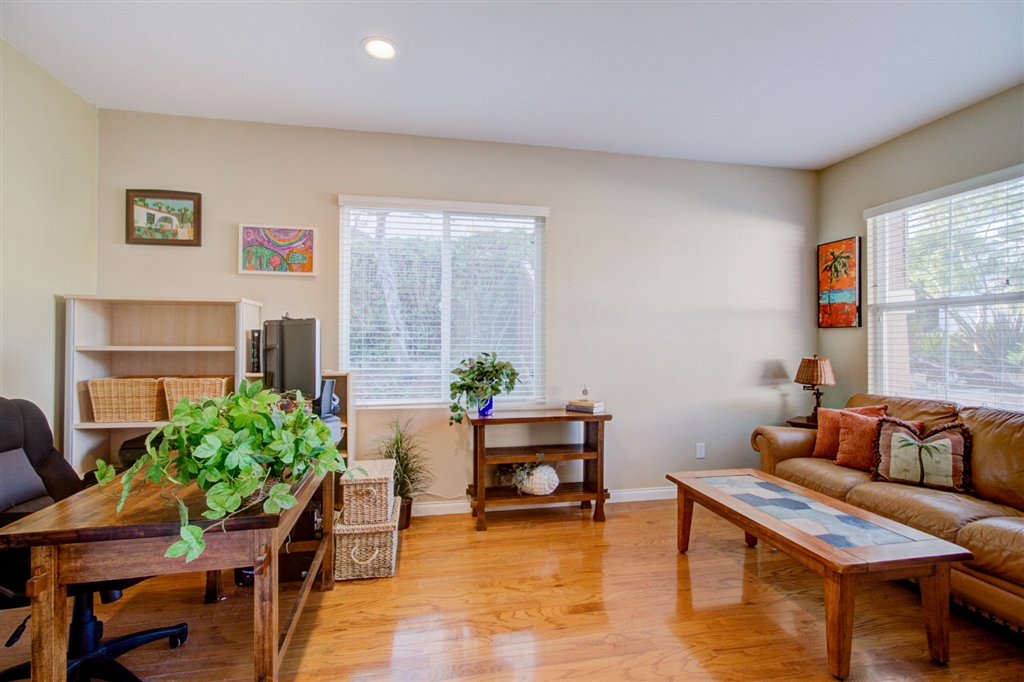 3907 Stoneridge Road Carlsbad, CA 92010 - Photo 12 of 25
