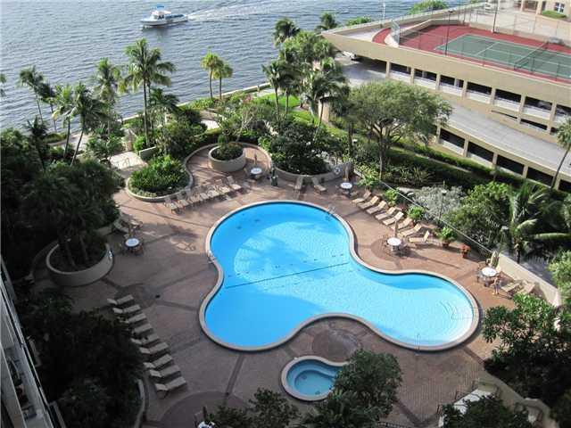 520 Brickell Key Drive, Unit A1214 Miami, FL 33131 - Photo 14 of 17