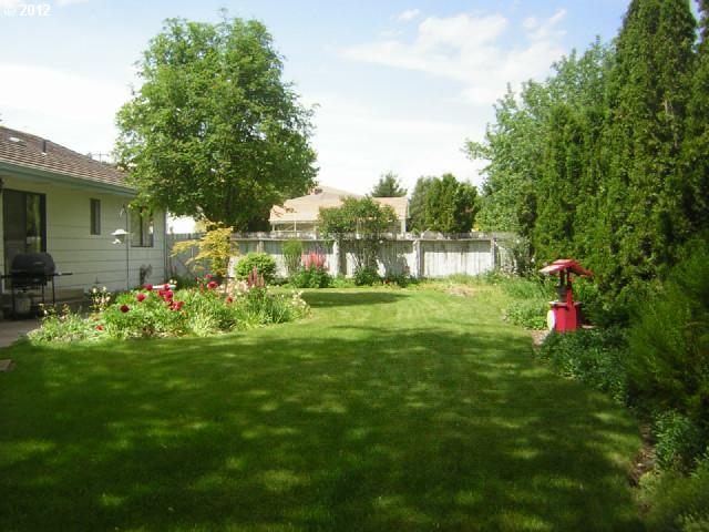 520 Church Street Dufur, OR 97021 - Photo 3 of 14 Gallery Image 3