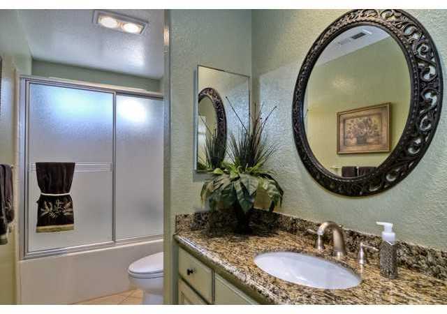 2825 Crystal Ridge Road Encinitas, CA 92024 - Photo 15 of 25 Full bathroom downstairs with tub.