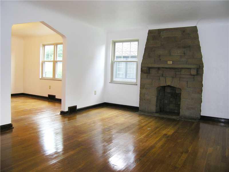 1314 Cochran Road Mt. Lebanon, PA 15243 - Photo 7 of 25 Gallery Image 7