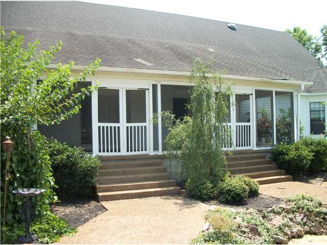 130 Thumb Road Henning, TN 38041 - Photo 4 of 12 Gallery Image 4