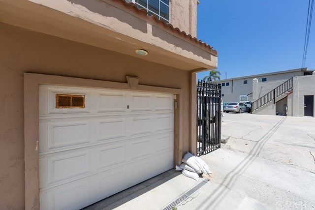 $700,000 | 80 62nd Place, Unit 2A, Long Beach, CA 90803